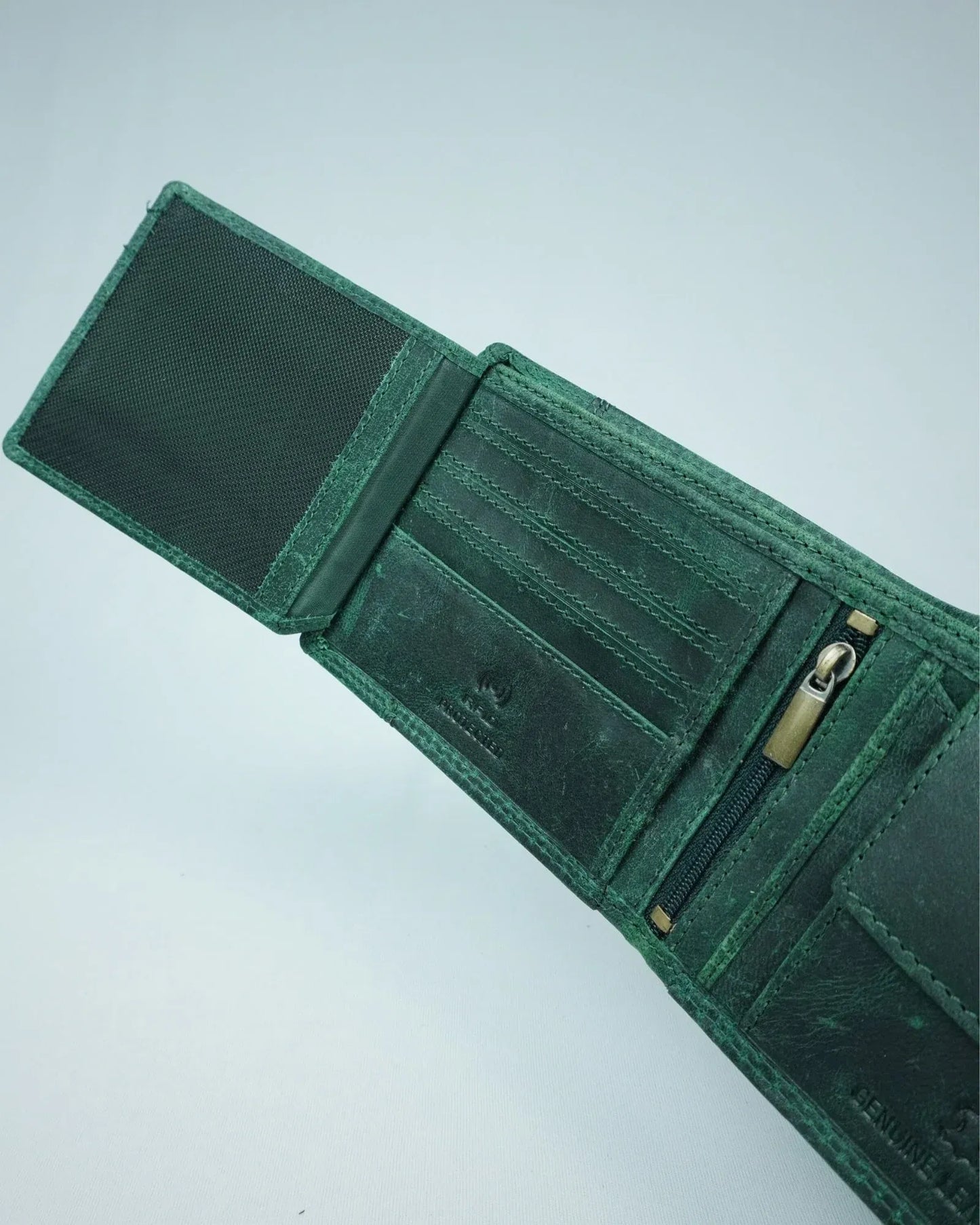Derby – Men’s Original Leather Wallet (Rugged Green)