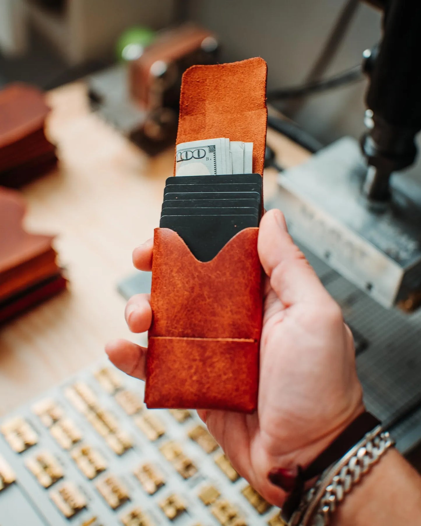 Leather Minimalist Wallet – Slim Handmade Card Holder for Men (Brown)